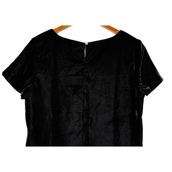 NWT J. Crew Velvet Short Sleeve Blouse Top Button Keyhole Back Lined S Black - Picture 5 of 15